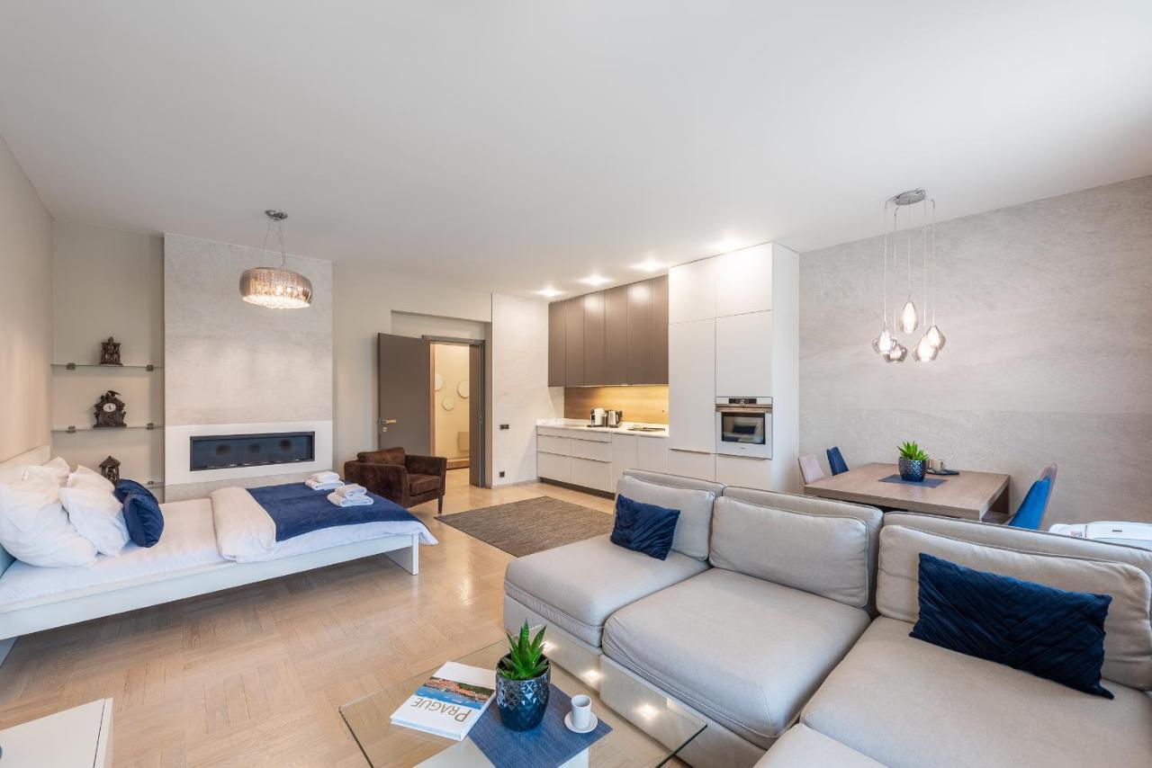 New Luxury Apt With Ac&Parking In The Center Of Prague Apartment Екстериор снимка