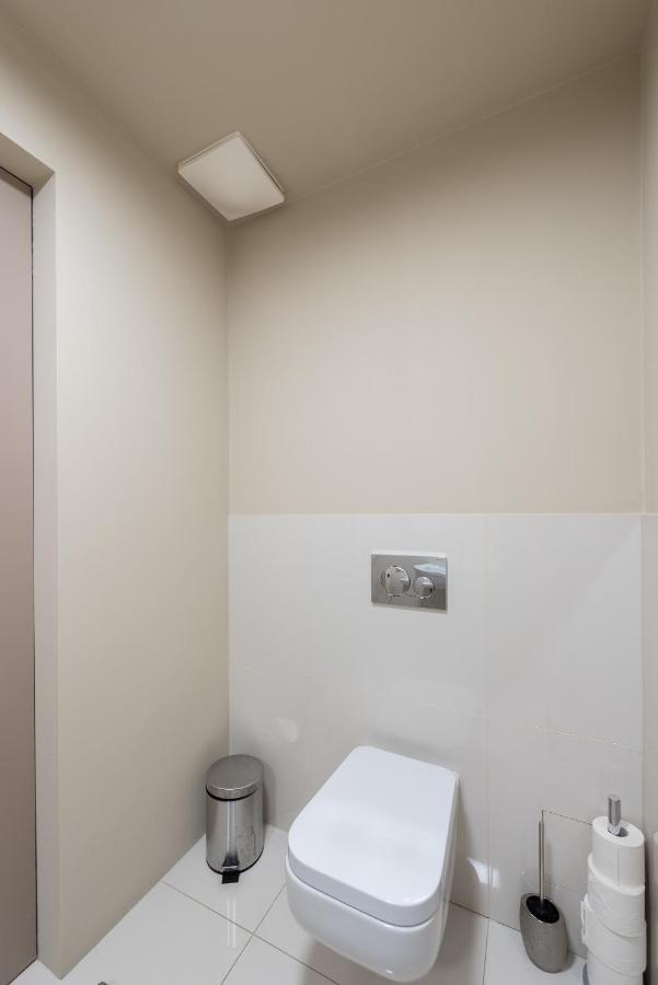 New Luxury Apt With Ac&Parking In The Center Of Prague Apartment Екстериор снимка