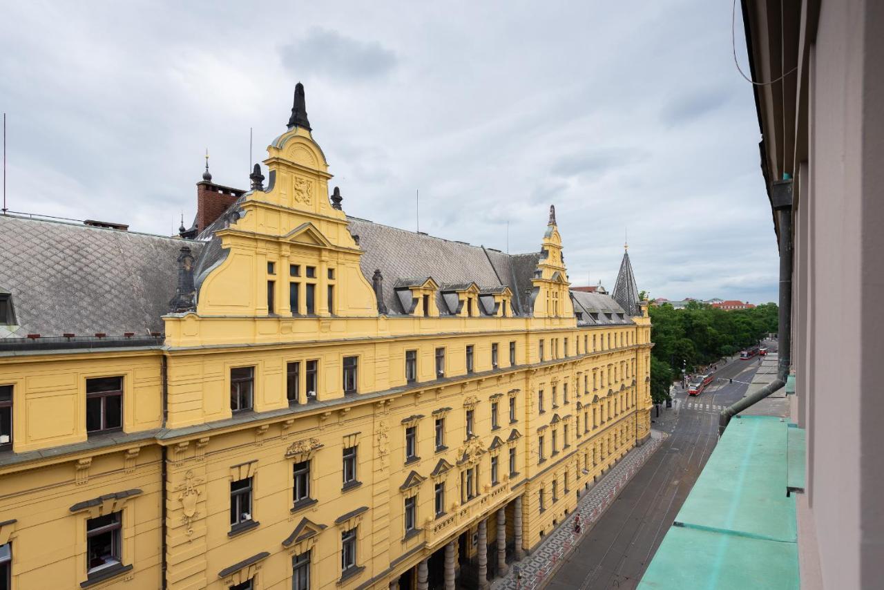 New Luxury Apt With Ac&Parking In The Center Of Prague Apartment Екстериор снимка